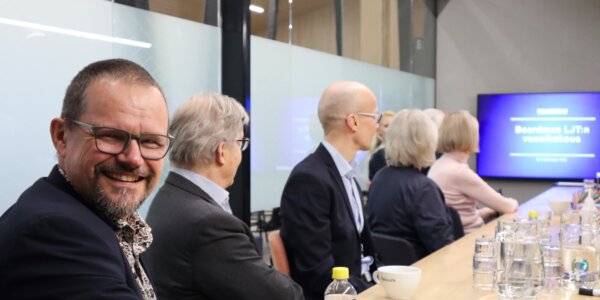 Boardman LJT – yritysvierailu Vaisalaan